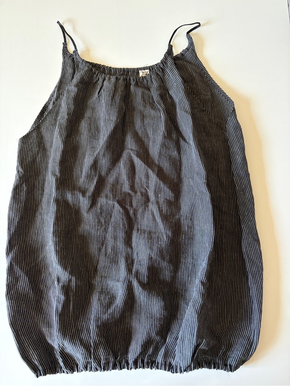 ADOHR Homemade? Sundress Gray Black Thin Straps Elastic Top And Bubble Hem Dress